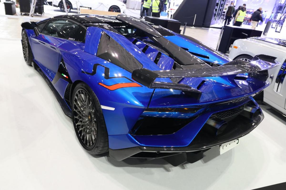 Lamborghini Aventador SVJ Roadster LP770-4 Velos Design Werks詳細