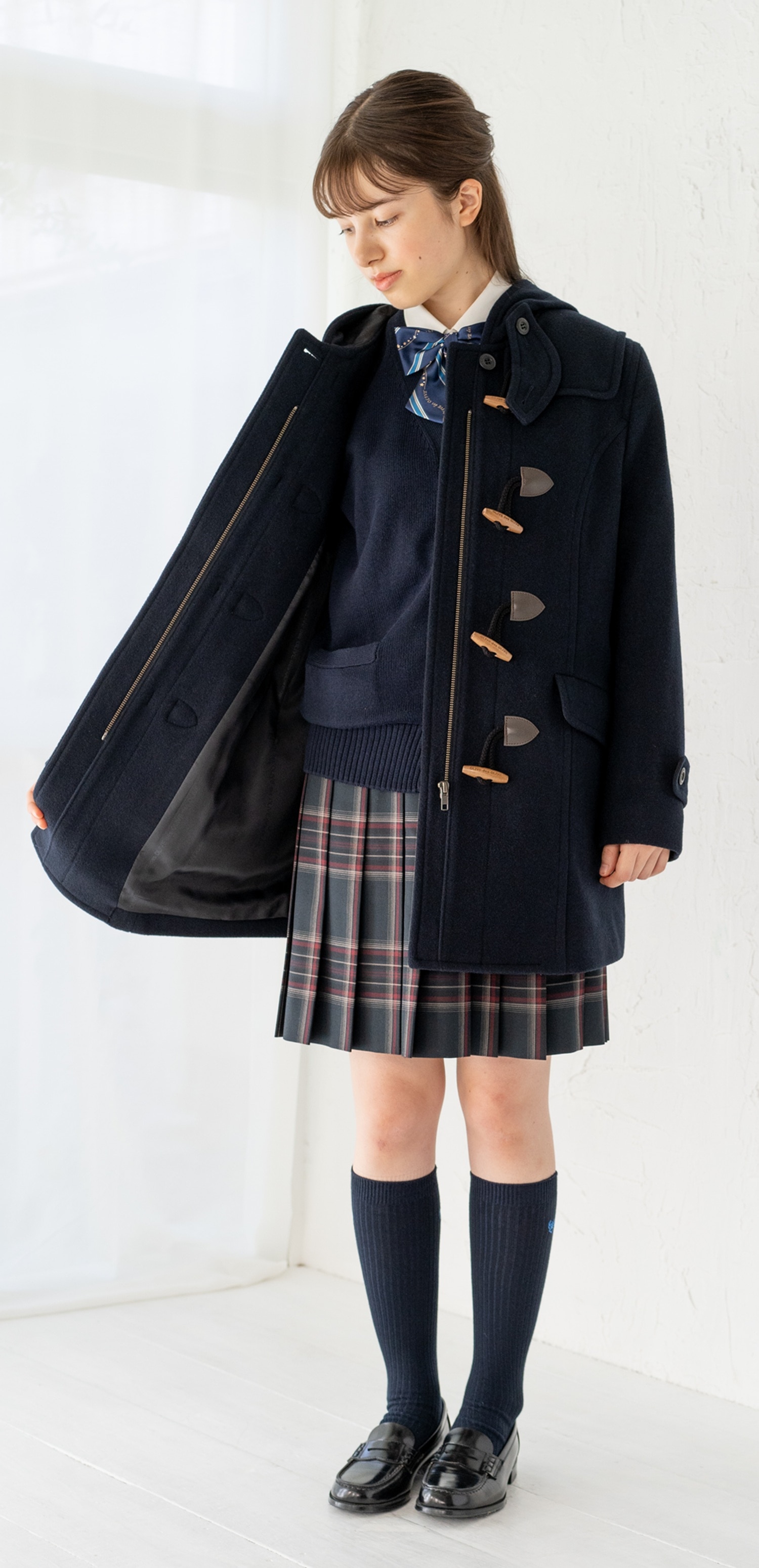 制服メーカーが作る高品質】女子スクールコート｜オリーブデオリーブ