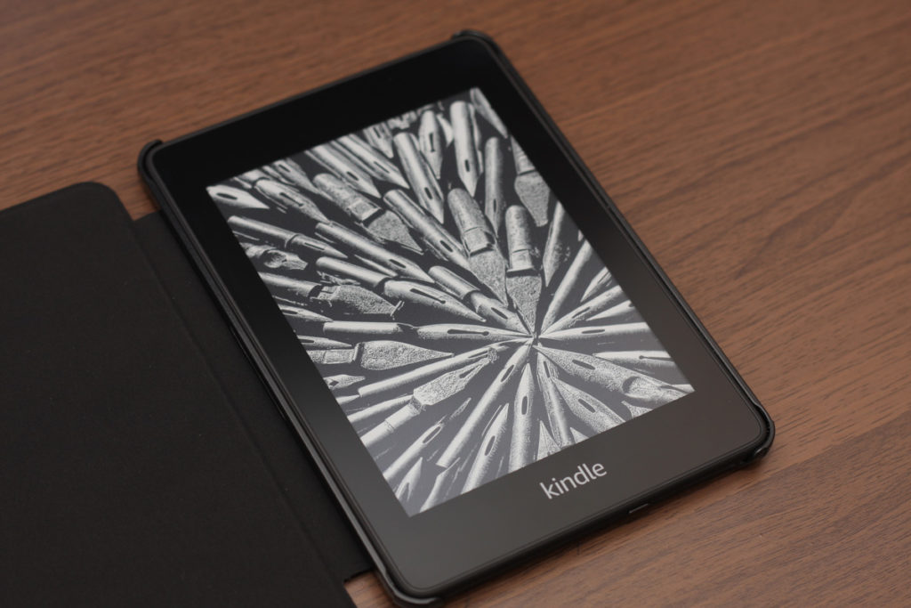 Kindle Paperwhite、新モデル(第10世代)を購入して旧モデル(第7世代)と