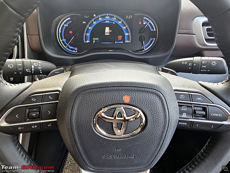 Toyota Innova HyCross Zx (O) Review | The White Knight Rises