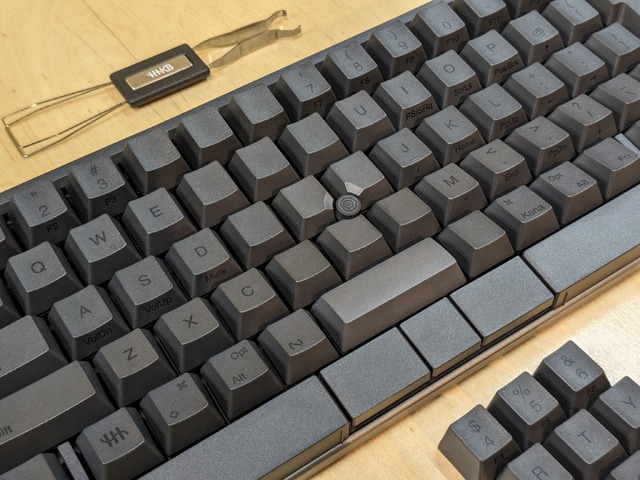 HHKB Studio(墨・雪)と無刻印キートップが特別価格で期間限定セット