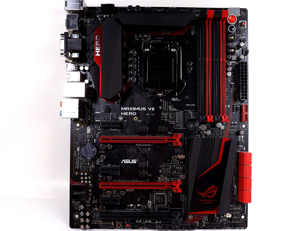 ASUS MAXIMUS VII HERO (Intel LGA 1150) Review - The Board - Layout