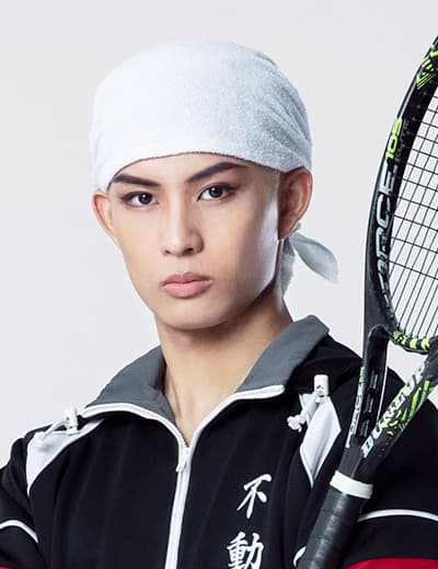 神尾アキラ | キャスト紹介｜ミュージカル『テニスの王子様』『新