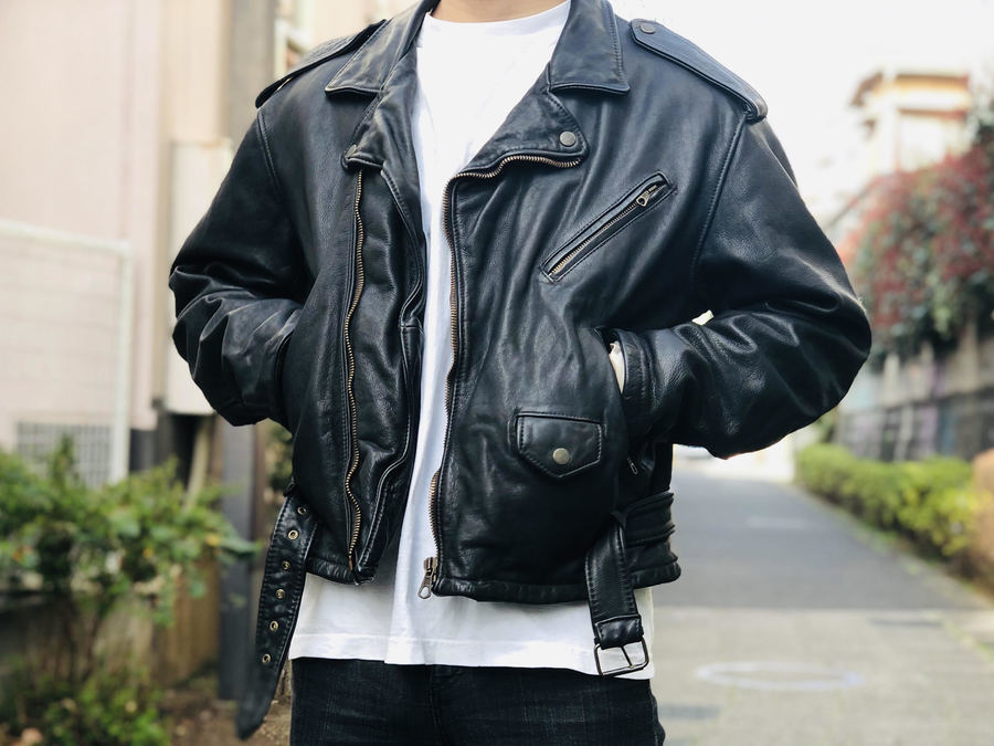 中々見かけることのない【EMPORIO ARMANI/エンポリオアルマーニ】の