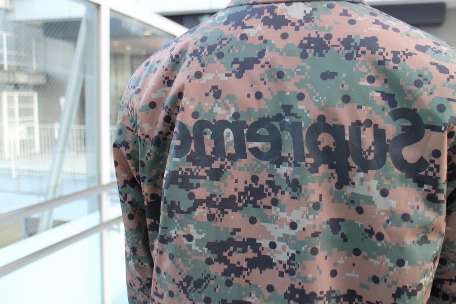 Supreme×CDG SHIRT/シュプリームxコムデギャルソンシャツ】よりバック