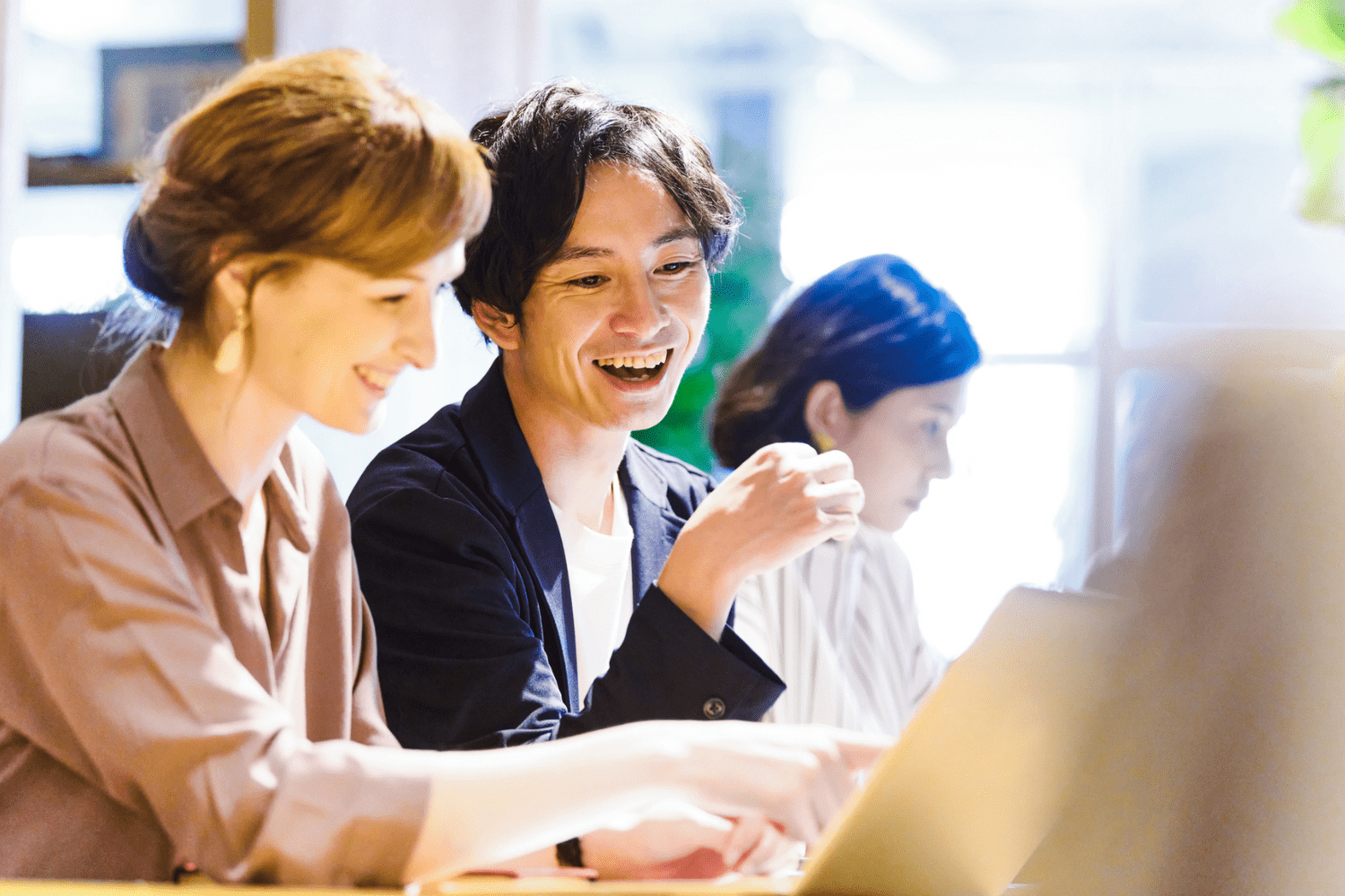 外交官（外務専門職） ｜資格の学校TAC[タック]