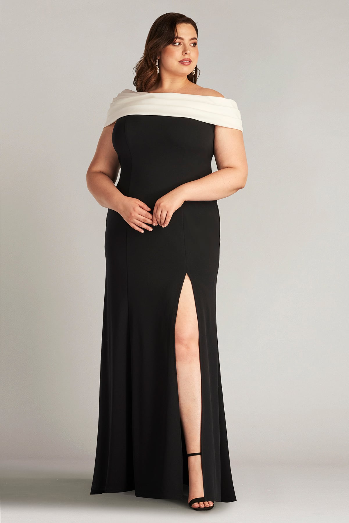 Dalton Two-Tone Off-Shoulder Gown- PLUS SIZE | Tadashi Shoji