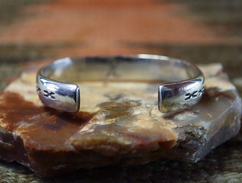 INDIAN JEWELRY LEATHER ARTS&CRAFTS Tah'bah TRADERS / 【Mike Bird