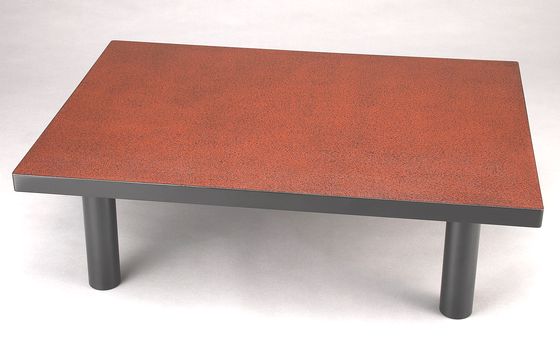 石目乾漆の座卓は、傷がつきにくく使いやすい座卓。3色からお好きな色