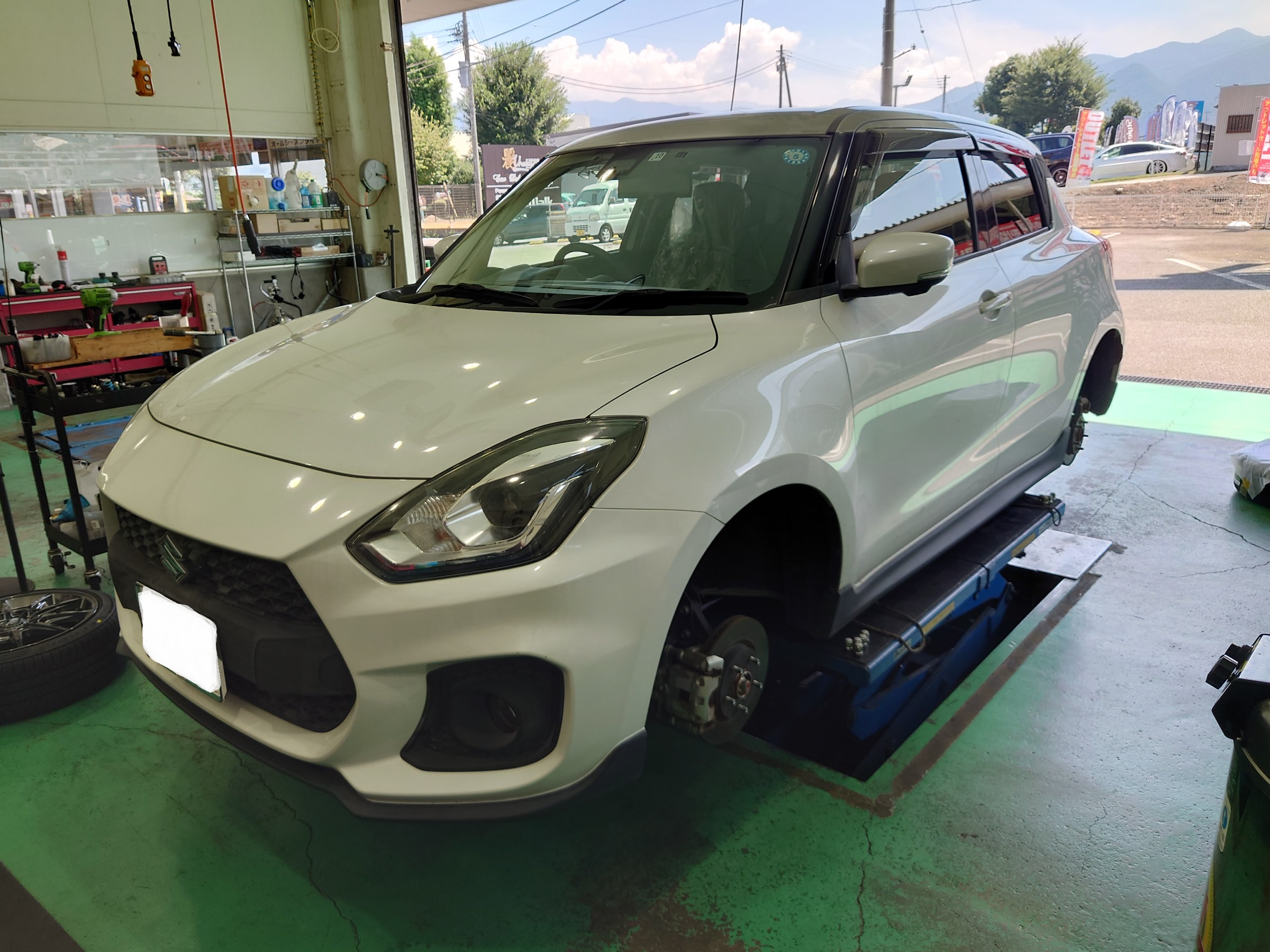 ZC33Sスイフトスポーツ タイヤホイールセット MIDホイールズ(マルカ