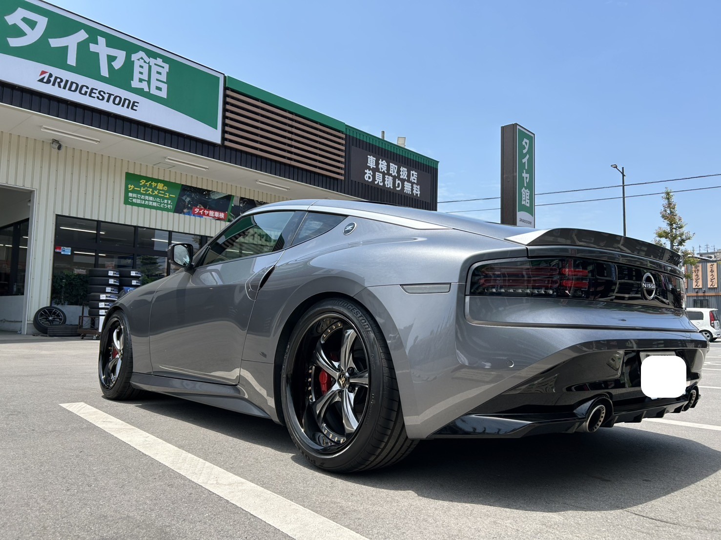 RZ34 WORK 唯一無二 新生「VS KF♯」 | 店舗おススメ情報 | タイヤ館