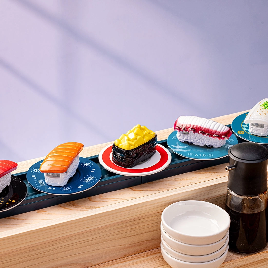 寿司トミカ｜トミカ｜おもちゃのタカラトミー｜タカラトミー公式