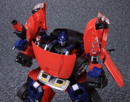 トランスフォーマー バイナルテック BT-22 コンボイ feat.ダッジ・ラム