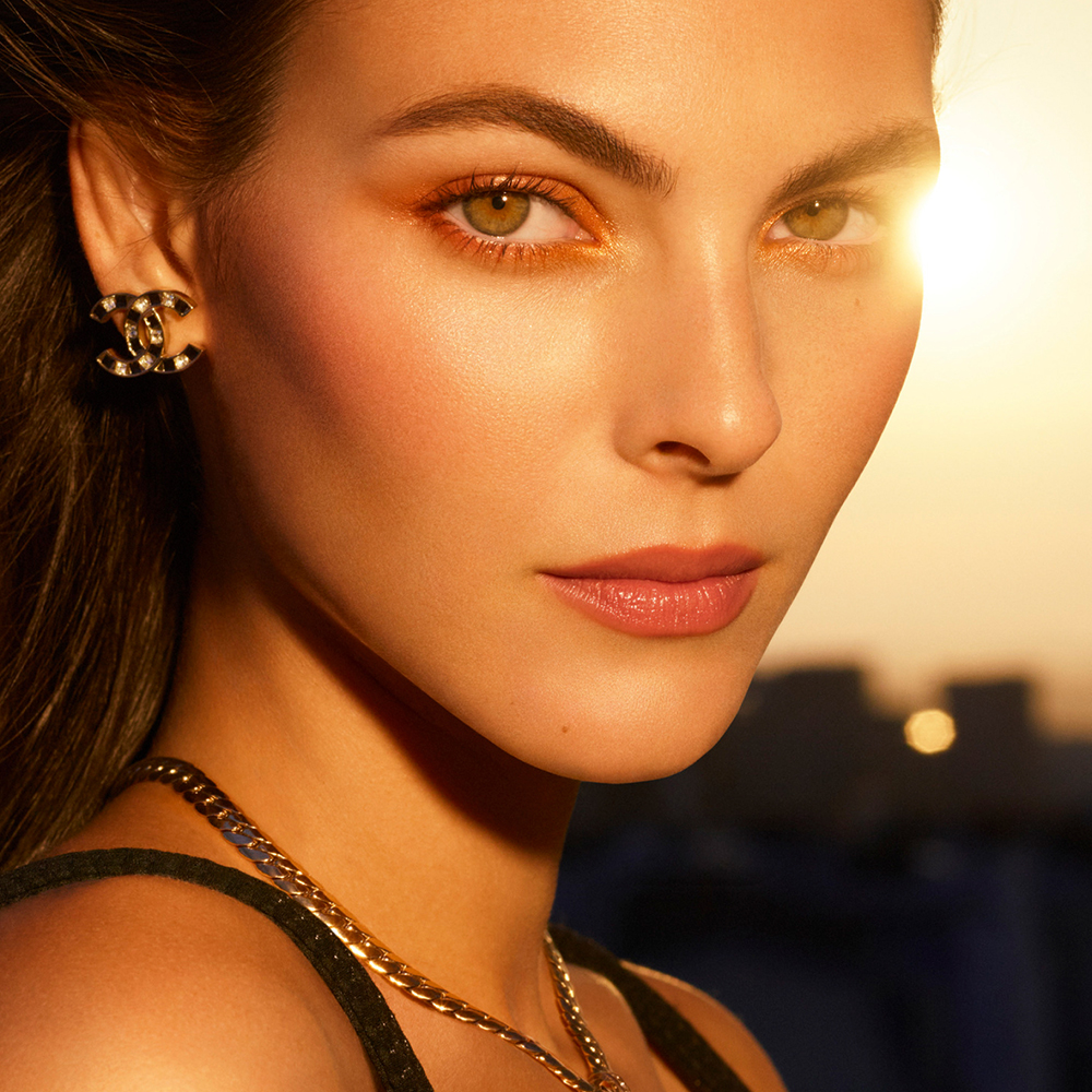 CHANEL 【数量限定】レ ベージュ ヘルシー グロウ シアー カラー