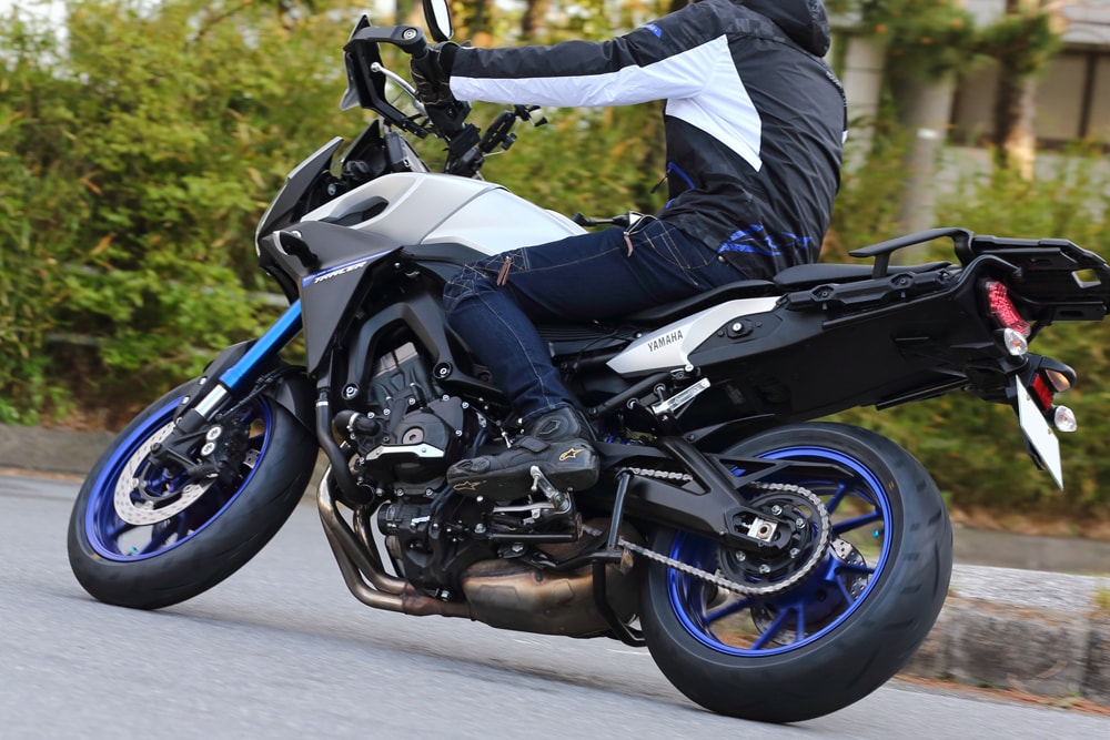 DUNLOPの新タイヤ『SPORTMAX Roadsport2』を試してみた - バイク