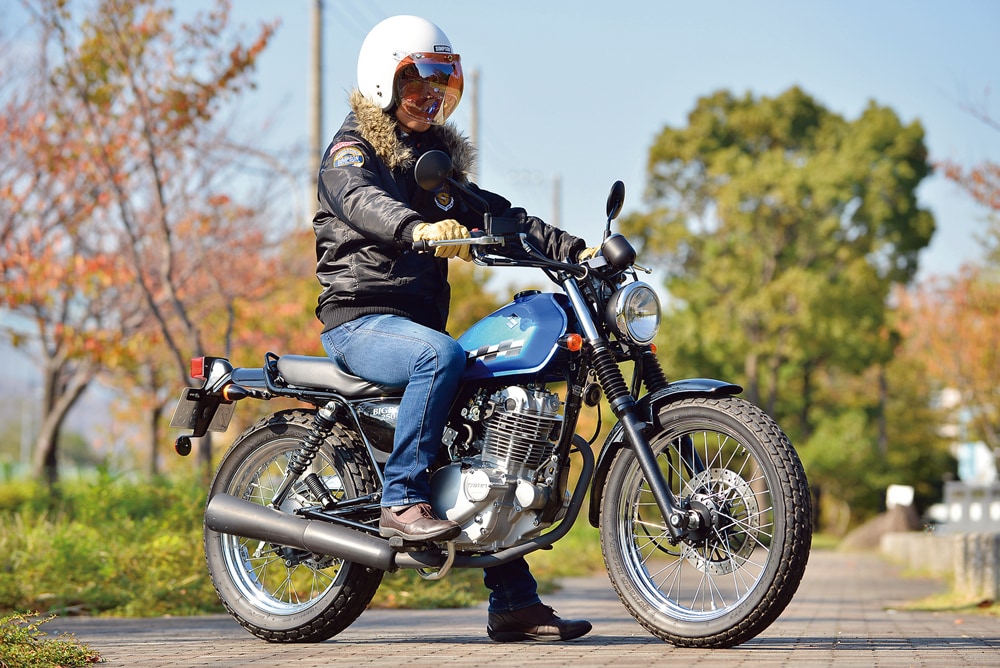 SUZUKI グラストラッカー ビッグボーイ - バイク足つき アーカイブ