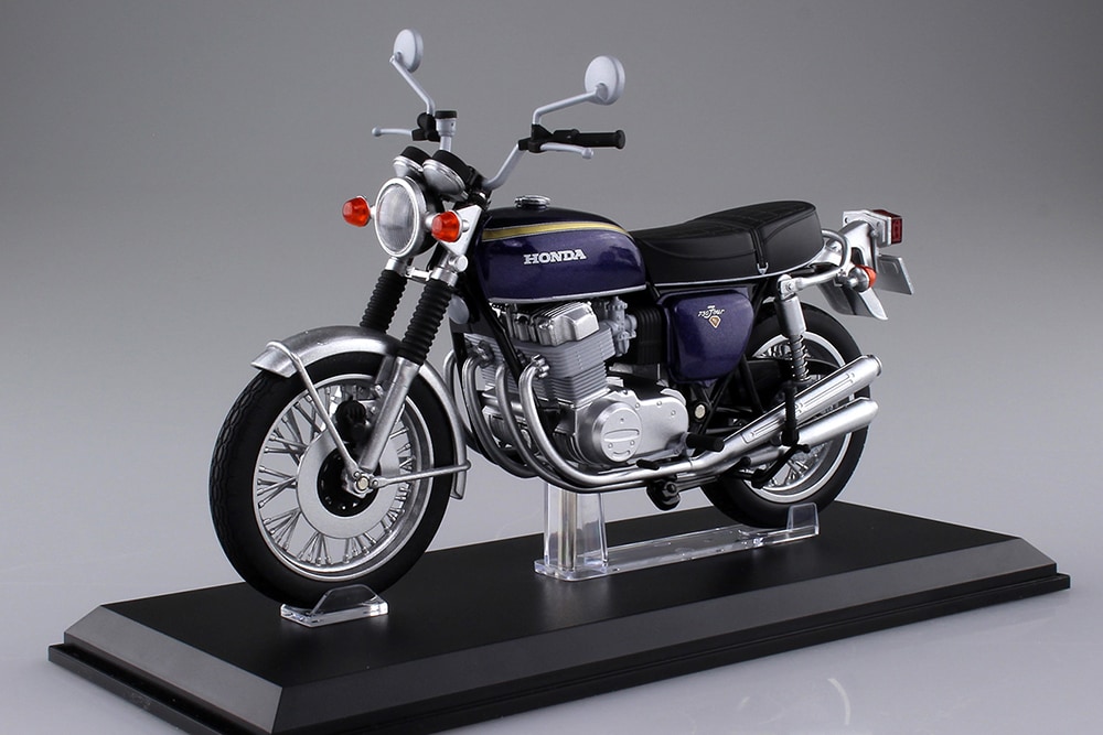 ホンダの名車『CB750FOUR (K2)』がアオシマの1/12完成品バイクシリーズ
