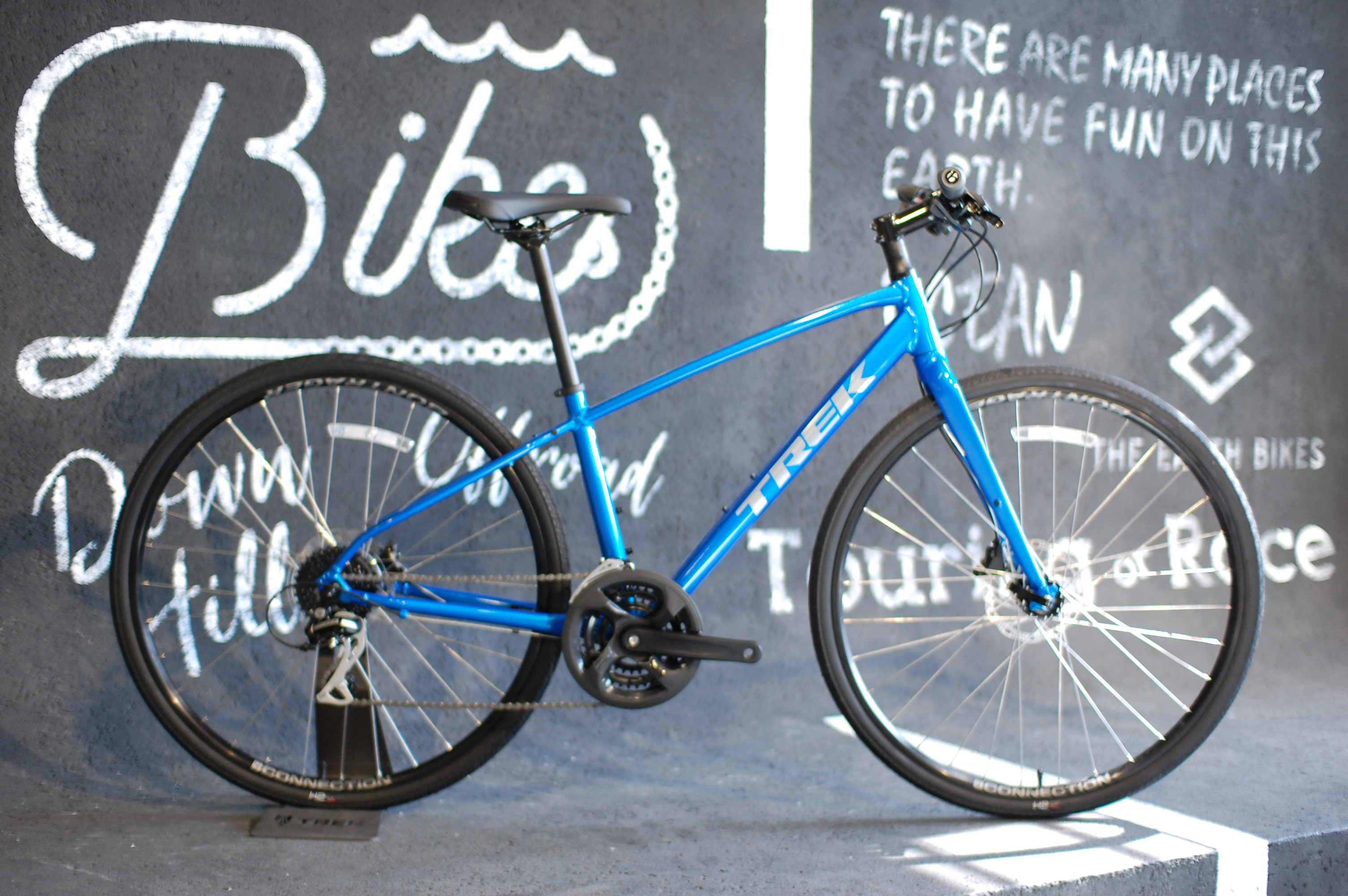 NEWモデル登場！ 2020モデル TREK(トレック) FX2DISC(エフエックス2