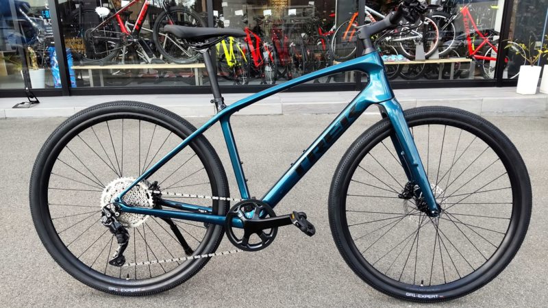 試乗車あります！ 史上最高のクロスバイク【2022 FX Sport 4】 | 兵庫