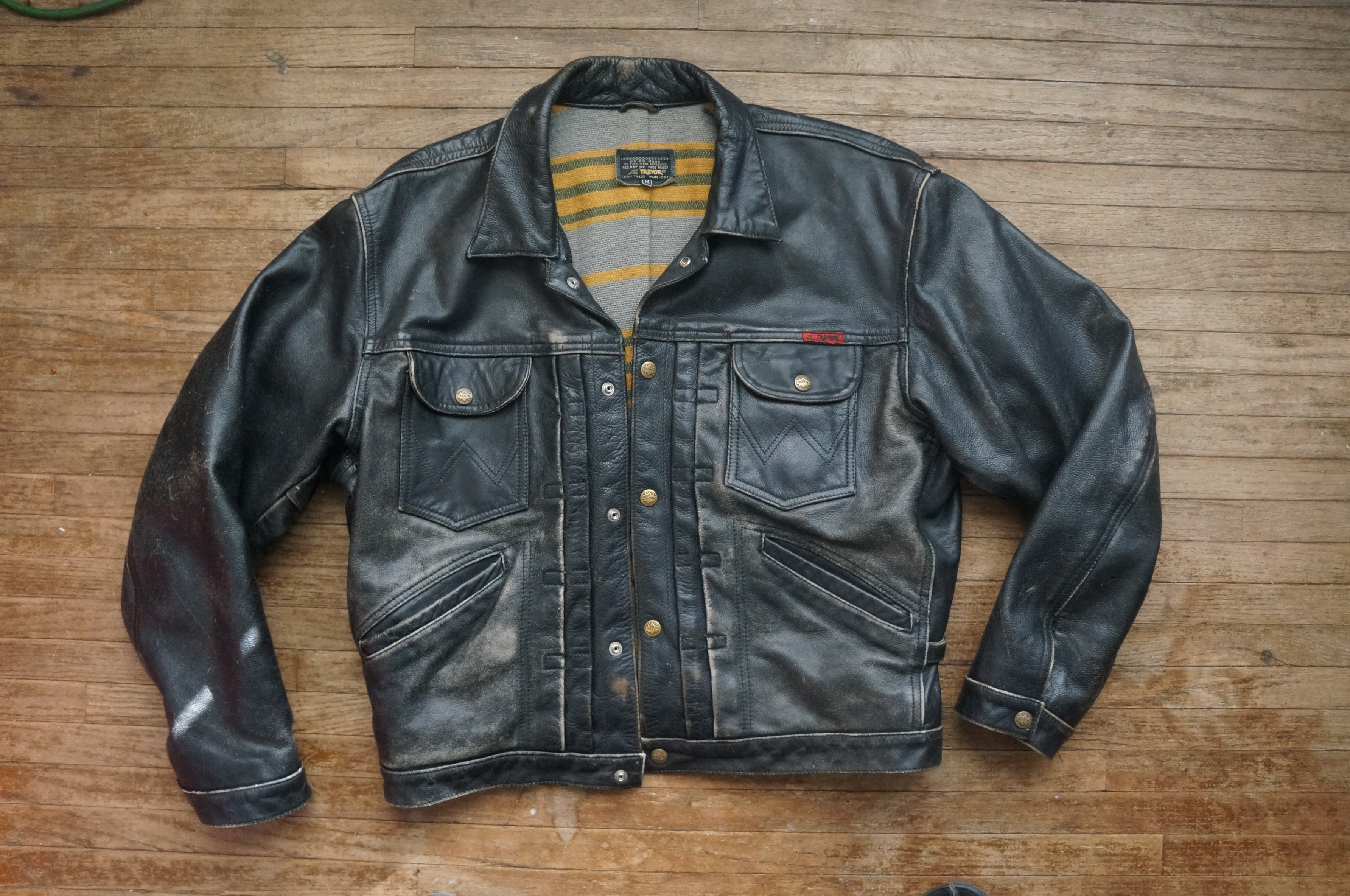Lee Trevor Wrangler Styled Cowhide Trucker jacket | The Fedora Lounge