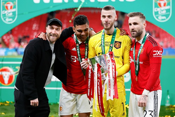 スタンドから見守ったマンUのカラバオ杯制覇 復帰まで約2ヵ月の