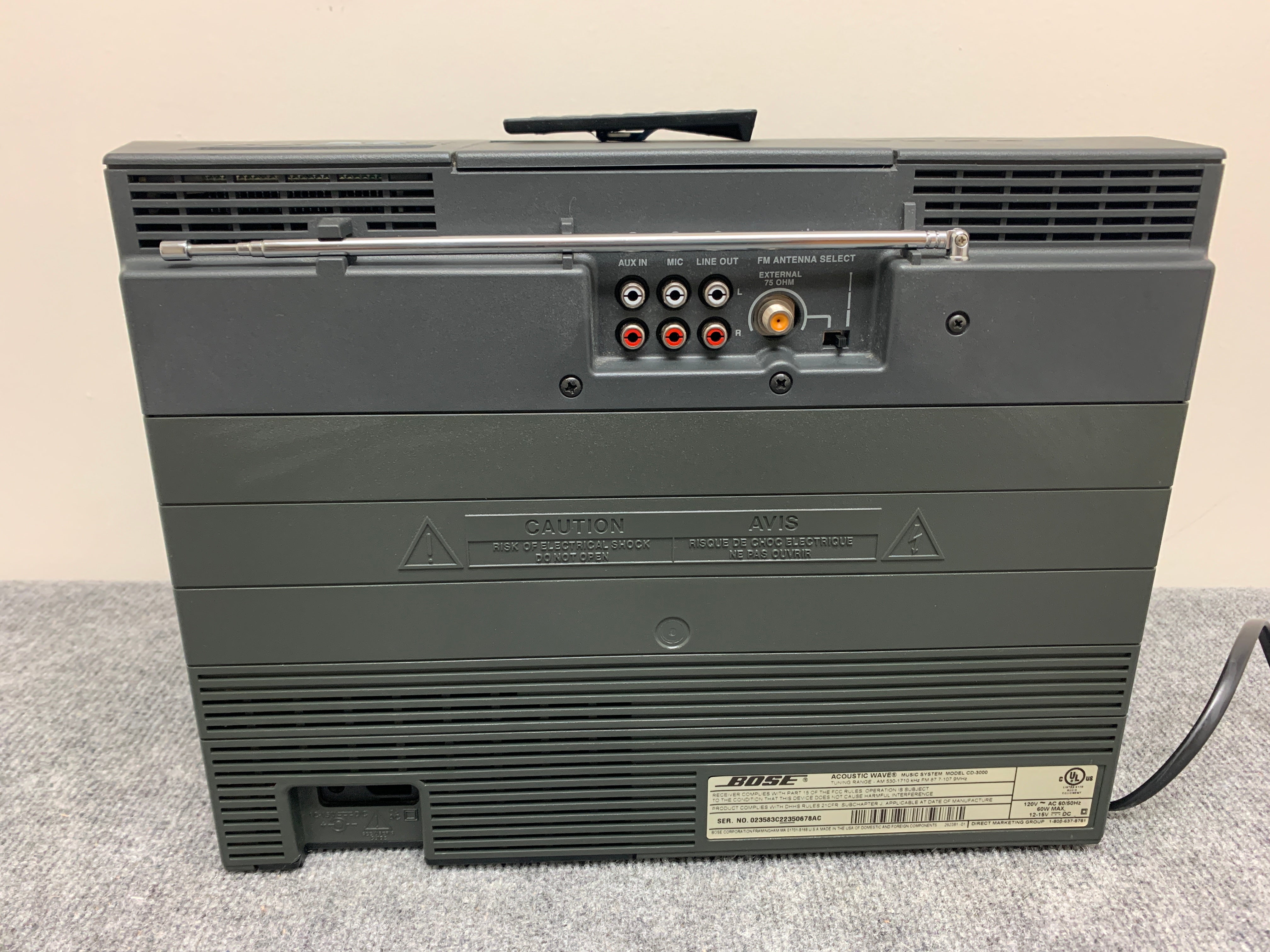 Bose CD-3000 Acoustic Wave Radio and CD - Remote Control – The