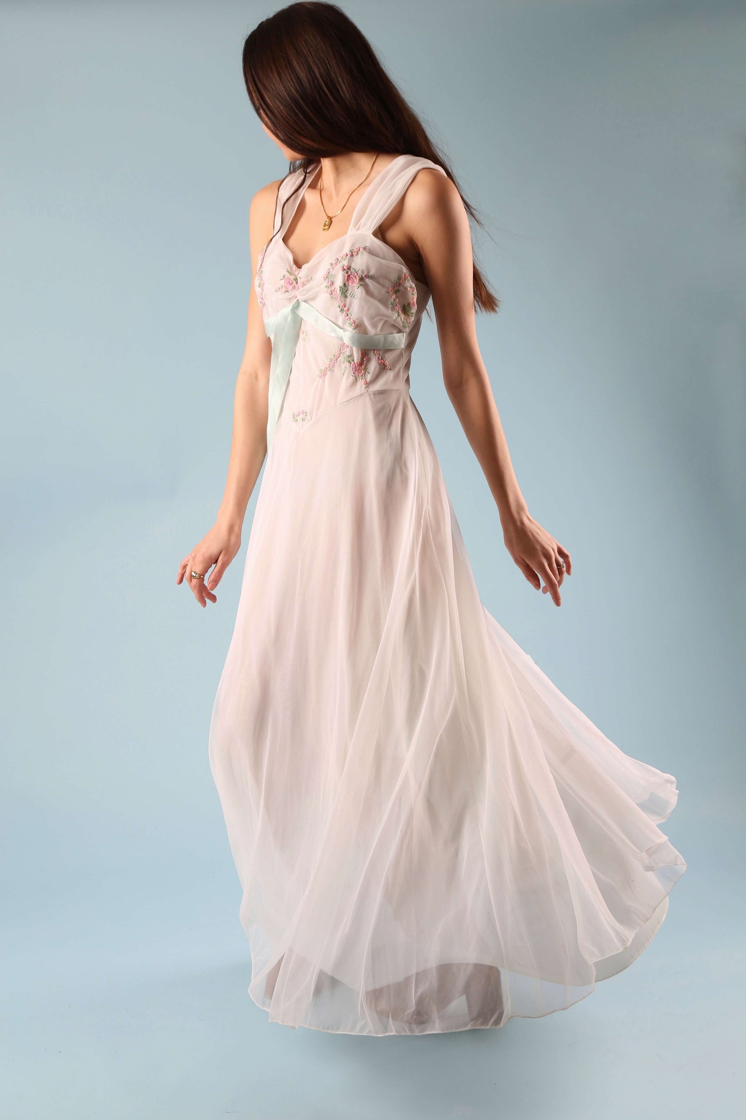 1950's Schiaparelli Embroidered Negligée – undergroundattic