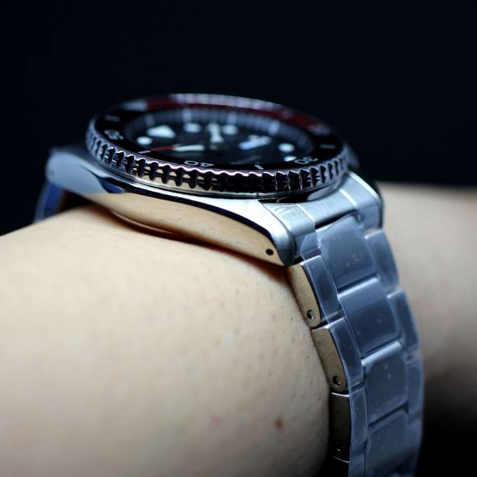 SEIKO】SEIKO5スポーツTiCTAC限定カラーSBSA249徹底レビュー - チック