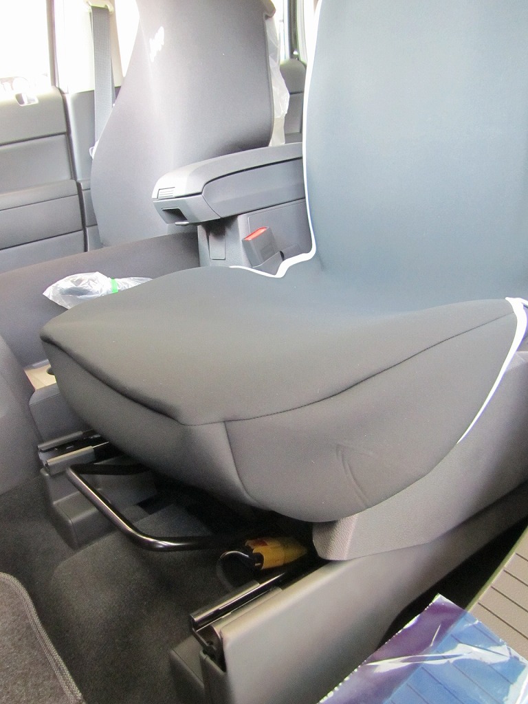 ウェットガード フロントシートカバー（1席分） / タイガーオート