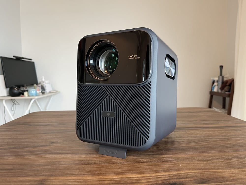 Wanbo Mozart 1 Pro』レビュー、Android TV 11.0搭載、AI画像調整対応