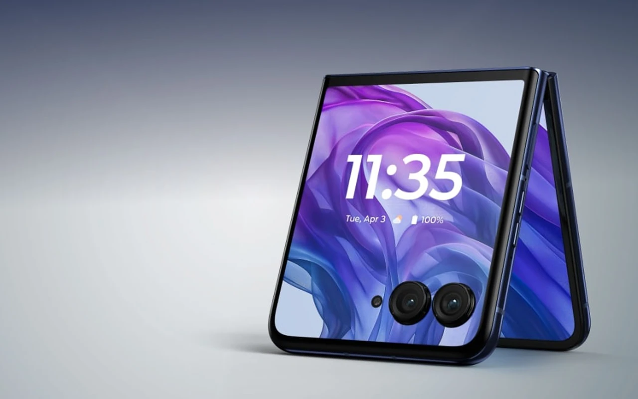 motorola razr 50 ultraが12月6日に日本発売、スペックや価格などを