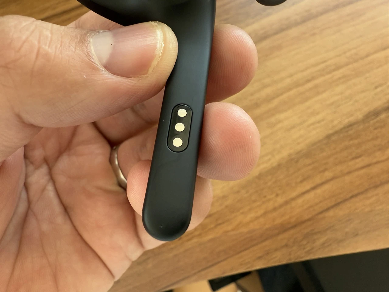 Timekettle W4 Pro』レビュー、アプリ翻訳対応、装着後すぐに翻訳を