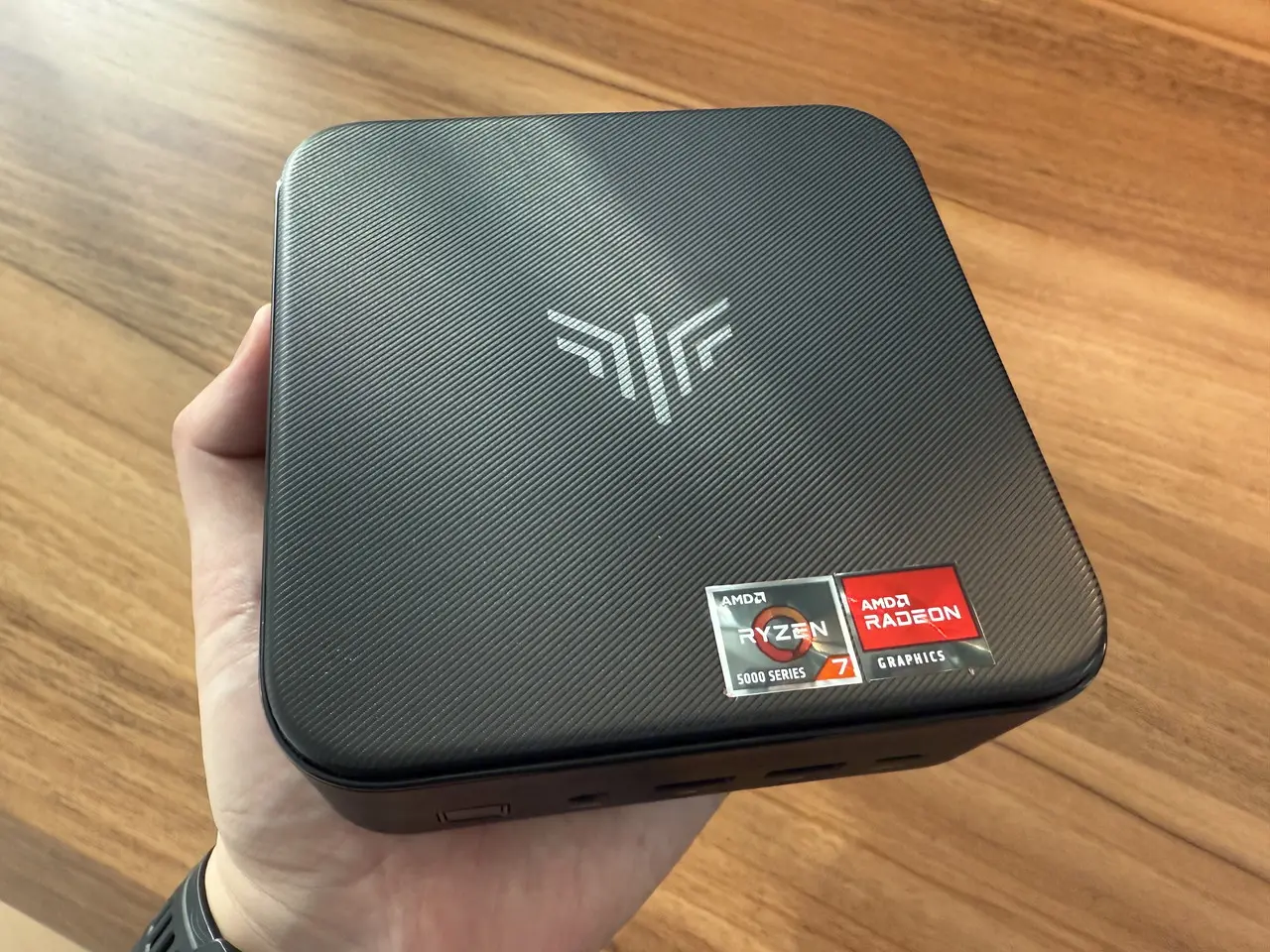 NiPoGi E3B』レビュー、Ryzen 7 5700U搭載、軽めのゲーミングにも対応