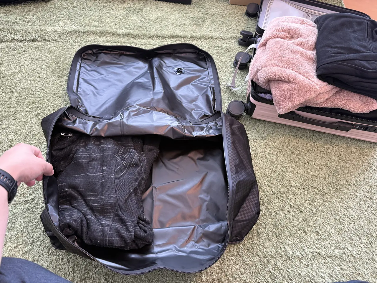 YOYOVAC トラベル圧縮袋』レビュー、わずか1分で高効率圧縮、大量の