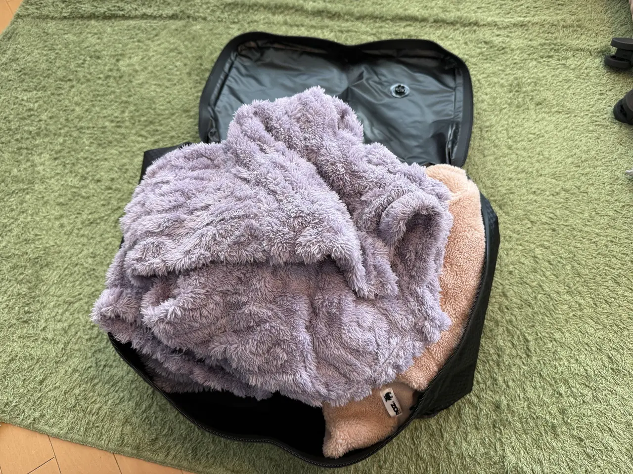 YOYOVAC トラベル圧縮袋』レビュー、わずか1分で高効率圧縮、大量の