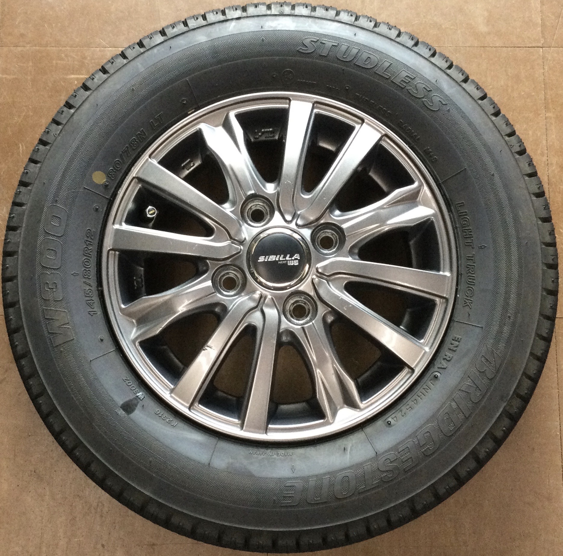 カテゴリ商品一覧｜タイヤショップ タイヤワールド│ 新品中古タイヤ