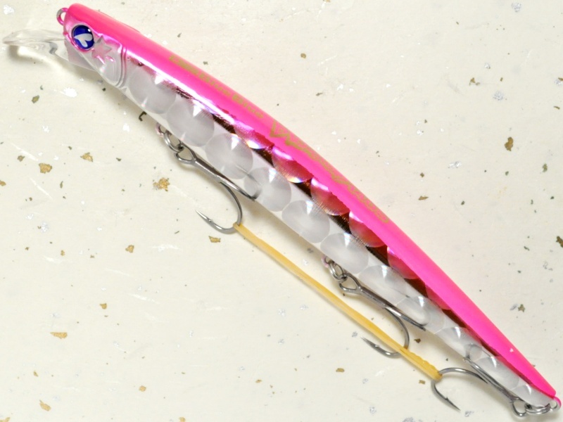 ブルーブルー ブローウィン140S：＃18 ピンクグローデカレンズホロ