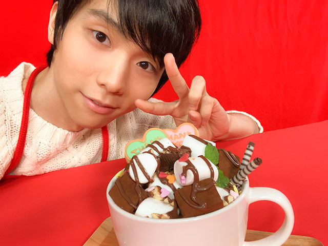 羽生結弦選手が“SNS映え”自撮り写真を公開！ロッテ「ホットガーナ」新