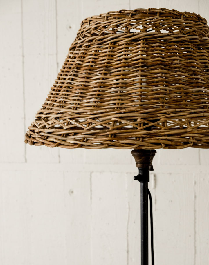 FLOOR LAMP F-UIN2 | TRUCK FURNITURE