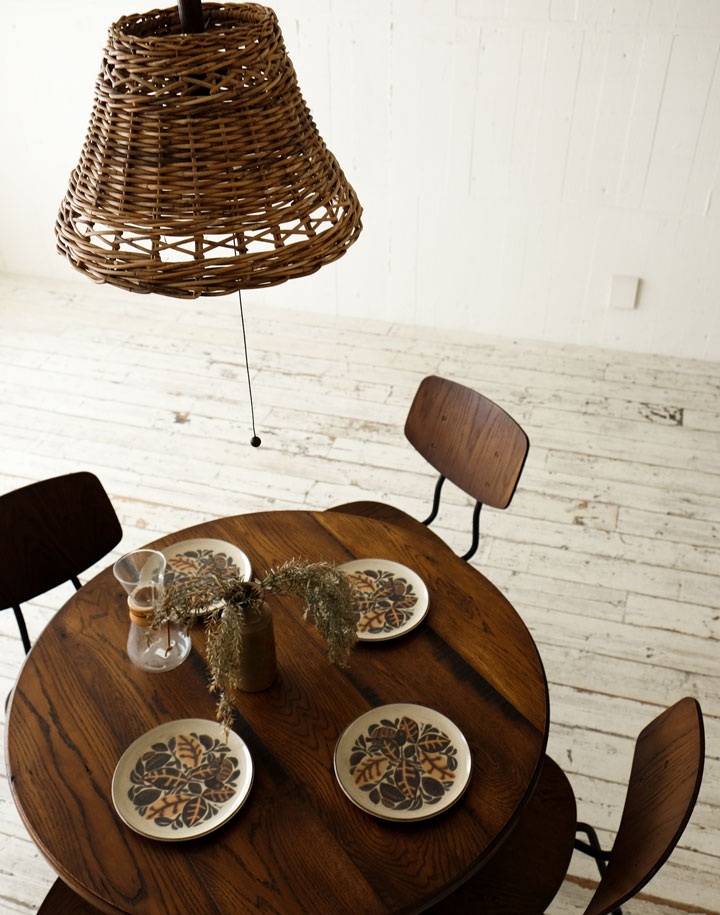 SUTTO DINING CHAIR － WOOD SEAT | TRUCK FURNITURE