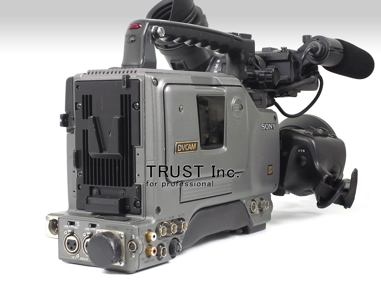 DSR-300 / DVCAM Camcorder【中古放送用・業務用 映像機器・音響機器の