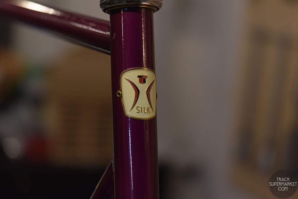 Katakura Silk - Burgundy - 55 cm - Track Frame