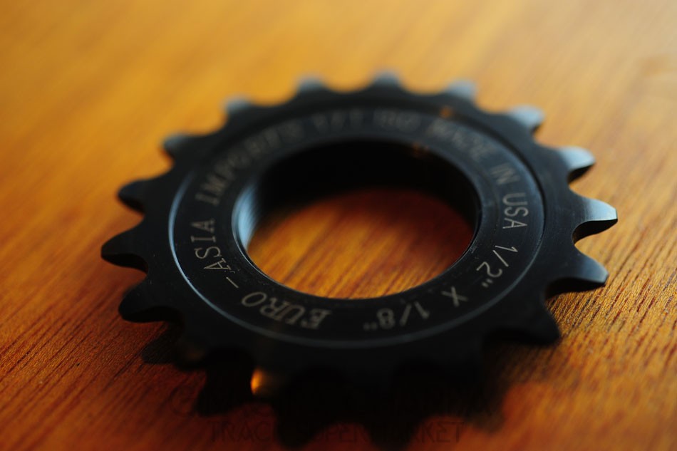 Euro Asia Imports Deluxe Track Cog 17T - 22T - Cogs / Chains