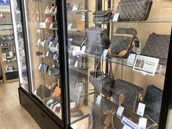 中古・古着通販】Cartier (カルティエ) キーリング ピンク｜ブランド