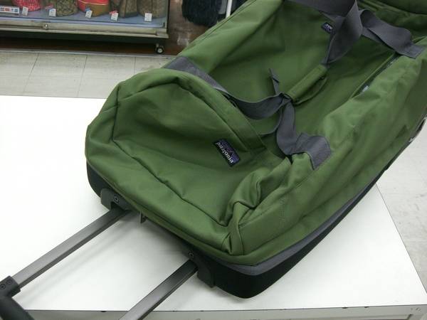 新入荷】ﾊﾟﾀｺﾞﾆｱの2WAYｷｬﾘｰﾊﾞｯｸﾞを入荷いたしました！！｜2014年12月05