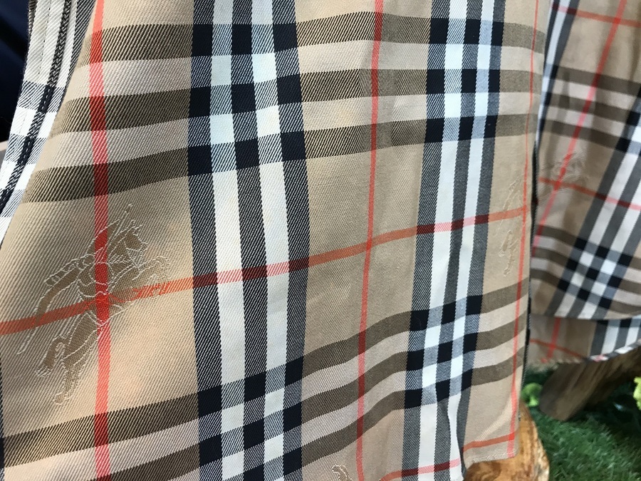 希少なシャドーホース柄♪BURBERRYSのヴィンテージノヴァチェック