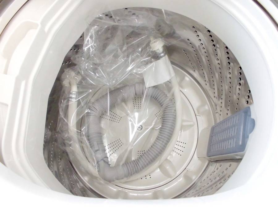 2017年製Panasonic(パナソニック)の5.0kg全自動洗濯機「NA-F50B10C」を