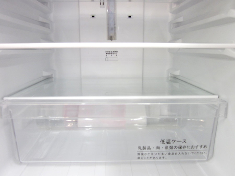 Hisense(ハイセンス)の130L 2ドア冷蔵庫 2017年製「HR-D1302」｜2019年