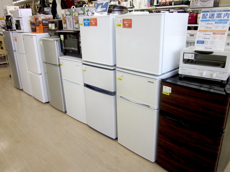 Hisense(ハイセンス) 130L 2ドア冷蔵庫 2017年製「HR-D1302」｜2020年