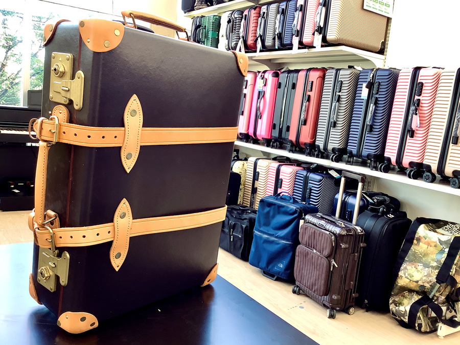 GLOBE-TROTTER (グローブトロッター) 2輪トロリーケース「サファリ